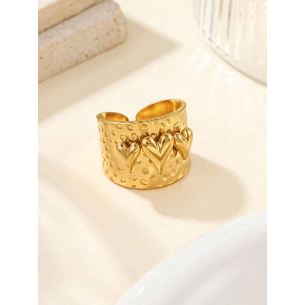 Gold Heart Ring N2022